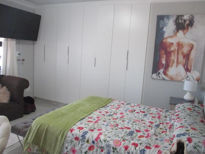 To Let 3 Bedroom Property for Rent in Dana Bay Western Cape